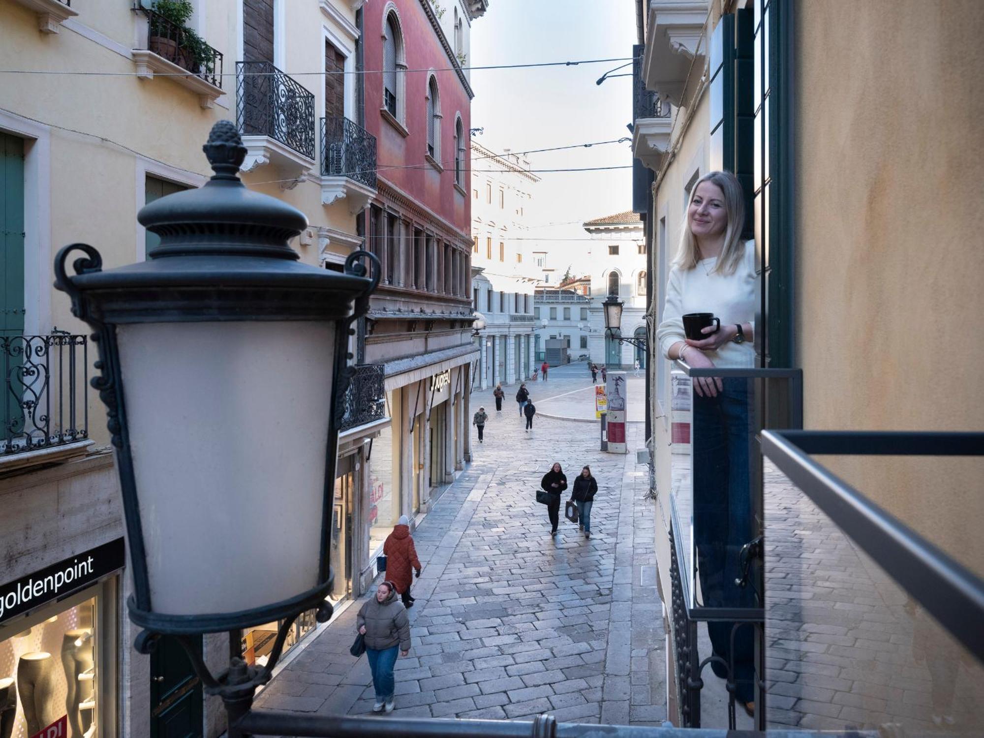Officine Cavour Casa Dei Leoni Centro Storico Padovaアパートメント エクステリア 写真